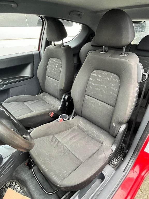 Gebraucht Mitsubishi Colt Inform 75 PS (55 kW) 2005 Rot Kleinwagen