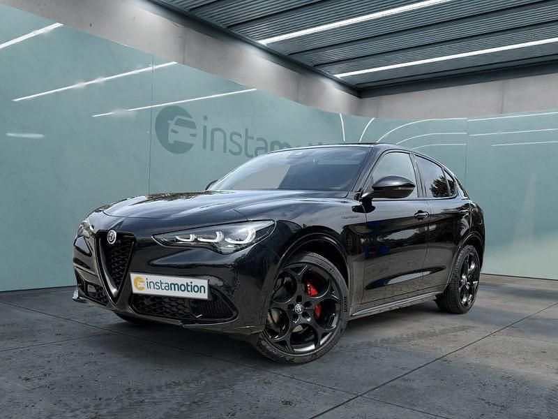 Schwarz Gebraucht 2023 Alfa Romeo Stelvio SUV | 59.349 € - Bild 1/4