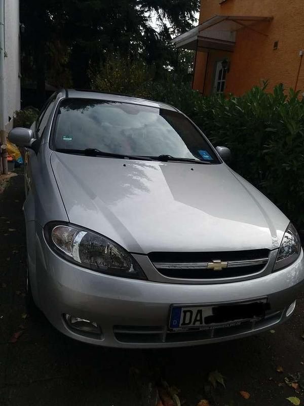 Grau Gebraucht 2006 Chevrolet Lacetti Limousine | 3.900 € - Bild 1/4