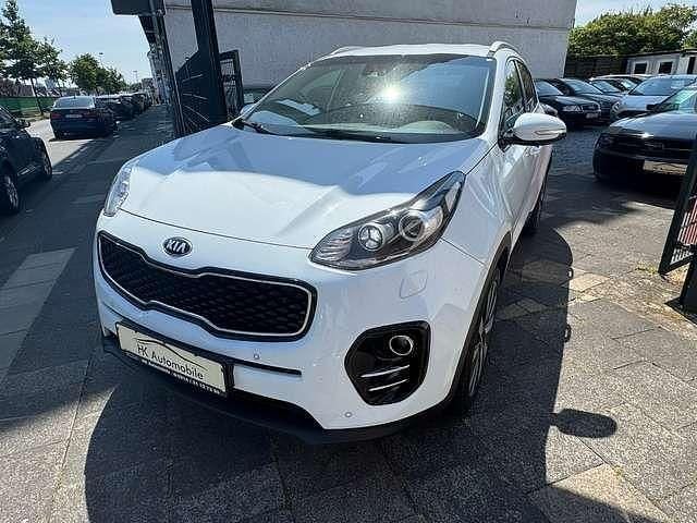 Casa white Gebraucht 2018 Kia Sportage Spirit SUV | 15.800 € (Fairer Preis) - Bild 1/4