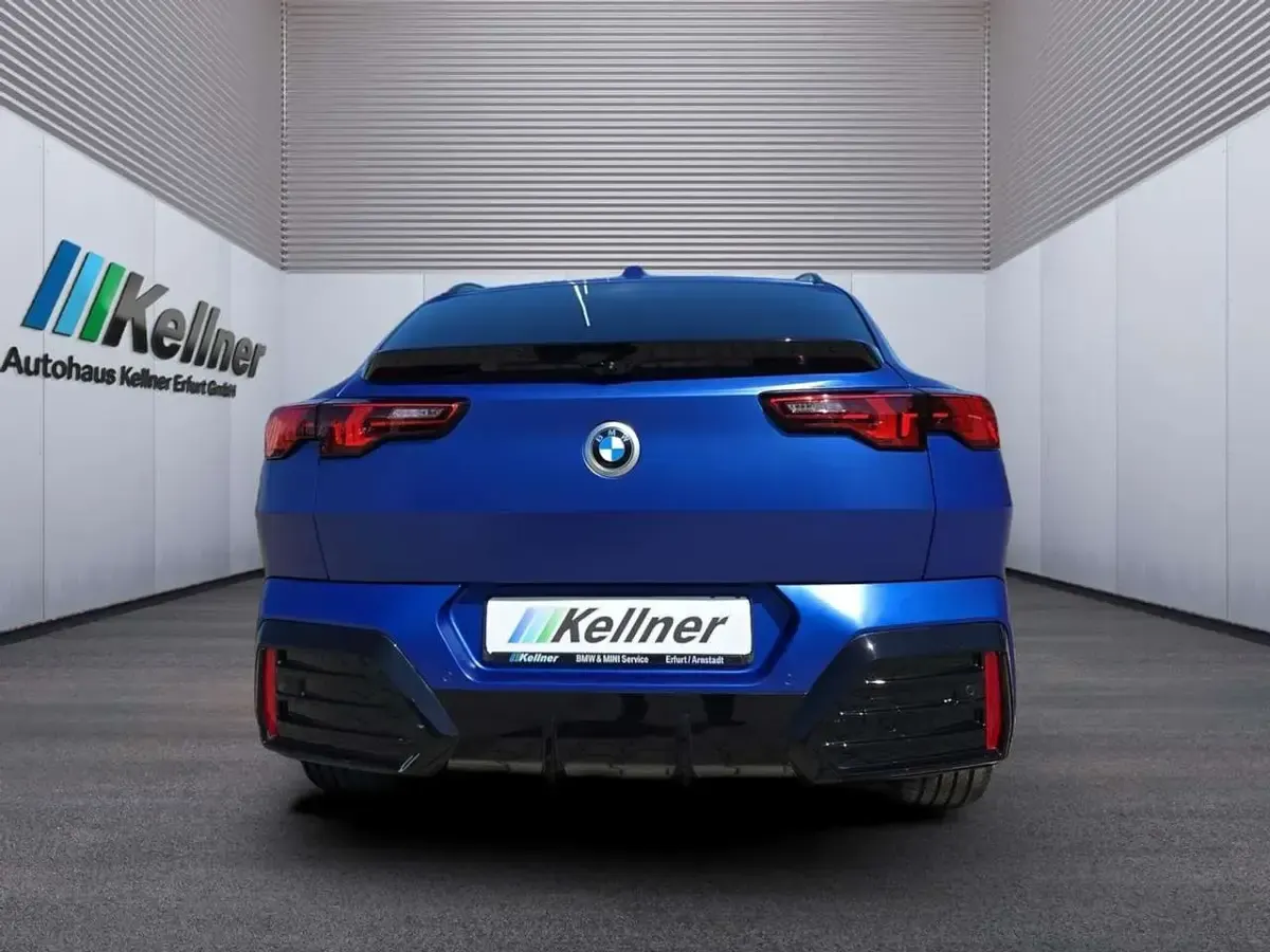 Gebraucht BMW X2 M Sport 170 PS (125 kW) 2025 Individual frozen portimao bla SUV