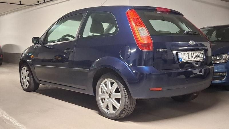 Gebraucht Ford Fiesta 80 PS (58 kW) 2003 Beige Kleinwagen