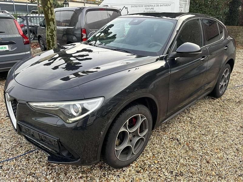 Gebraucht Alfa Romeo Stelvio Super 209 PS (153 kW) 2018 Colore esterno SUV
