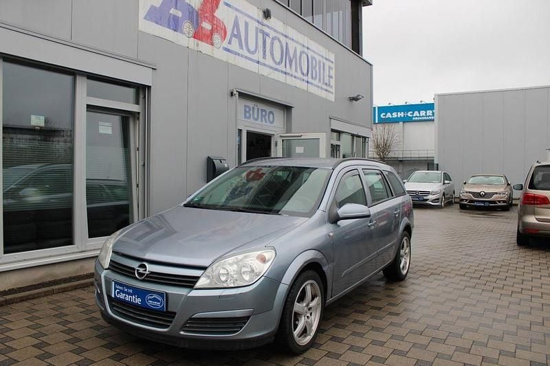 Gebraucht Opel Astra Edition 125 PS (91 kW) 2005 Silber Limousine