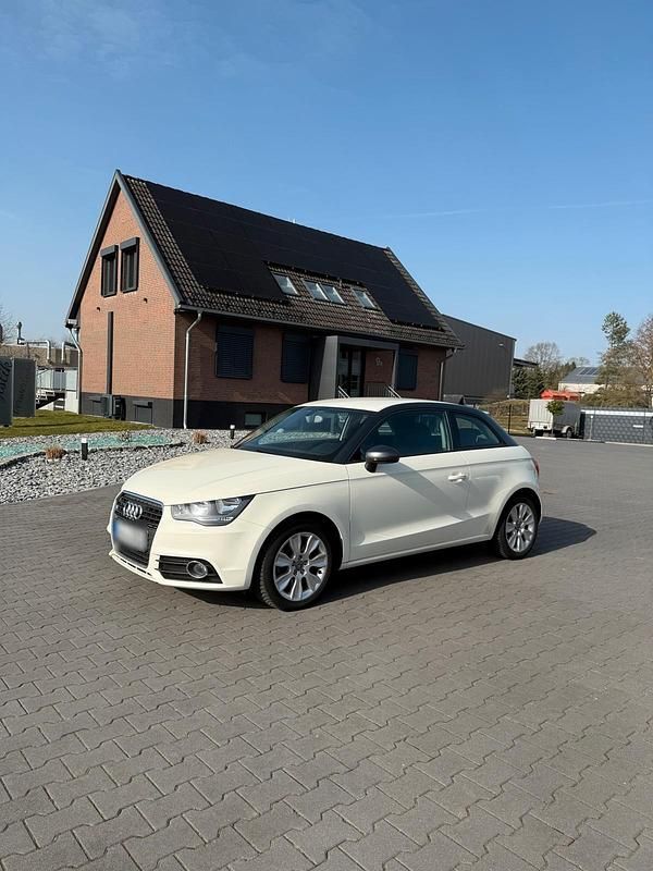 Gebraucht Audi A1 122 PS (89 kW) 2012 Weiß Kleinwagen