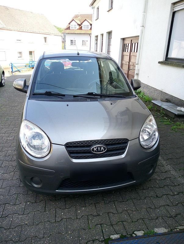 Gebraucht Kia Picanto 65 PS (47 kW) 2009 Silber Kleinwagen