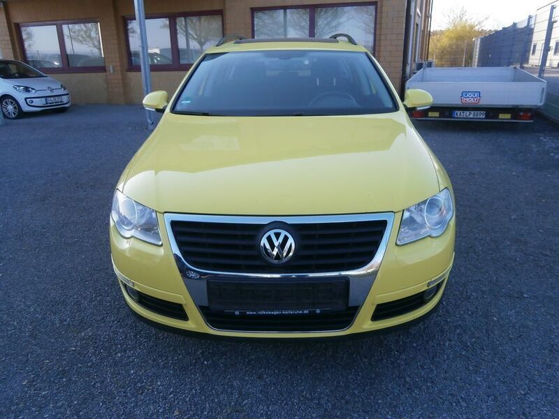 Gelb Gebraucht 2009 VW Passat Comfortline Kombi | 2.900 € (Guter Preis) - Bild 1/4