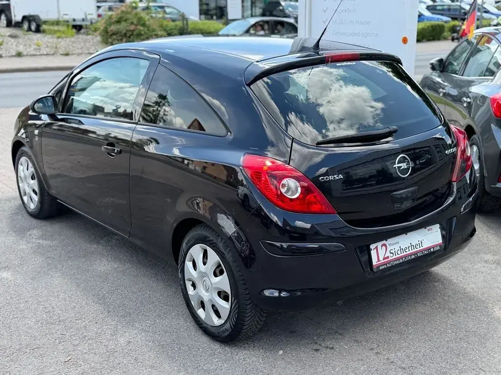 Gebraucht Opel Corsa Edition 69 PS (50 kW) 2010 Schwarz Kleinwagen