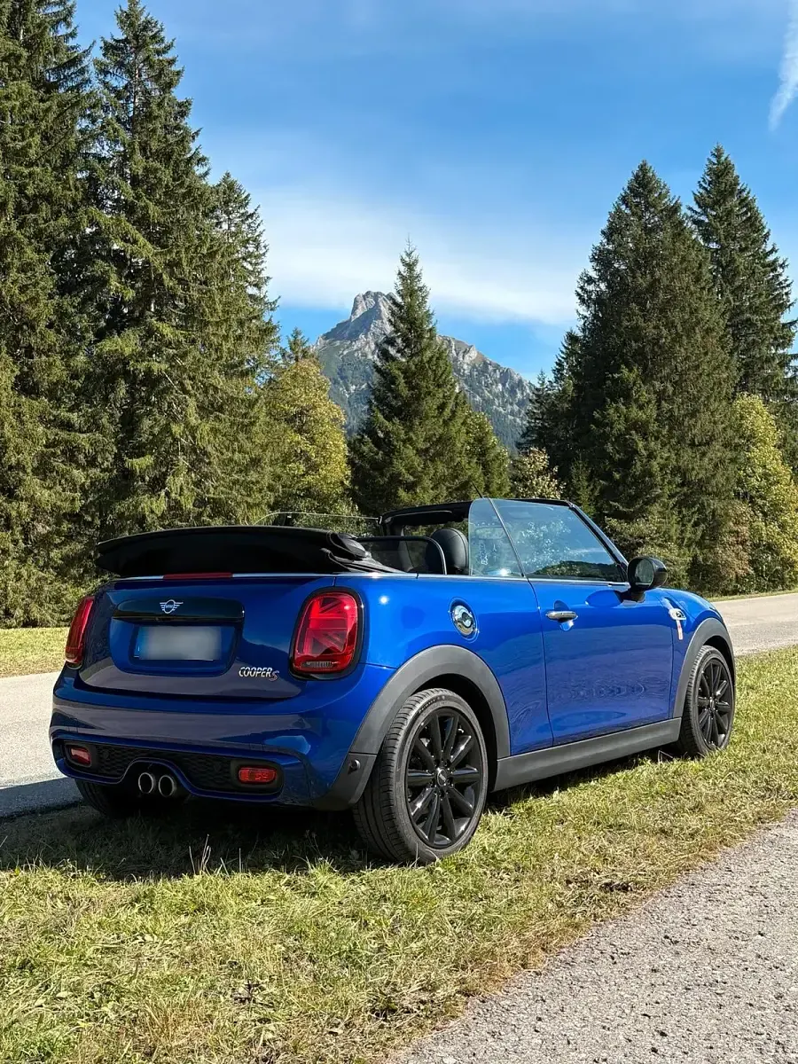 Usata Mini Cooper S Cabriolet 192 CV (141 kW) 2018 Blu Cabrio
