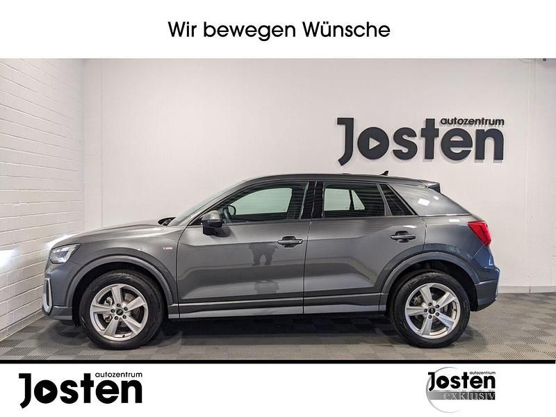 Gebraucht Audi Q2 S-Line 150 PS (110 kW) 2025 Daytonagrau perleffekt SUV