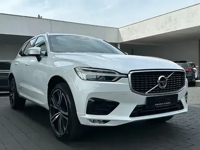 Usata Volvo XC60 R-Design 235 CV (172 kW) 2017 Bianco SUV