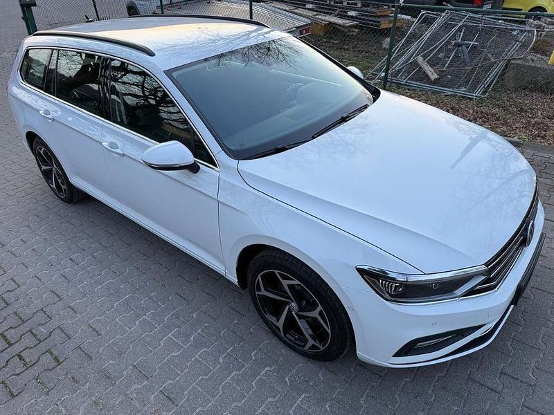 Gebraucht VW Passat Business 190 PS (139 kW) 2019 Weiß Kombi