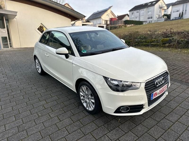 Gebraucht Audi A1 Ambition 86 PS (63 kW) 2012 Weiß Kleinwagen