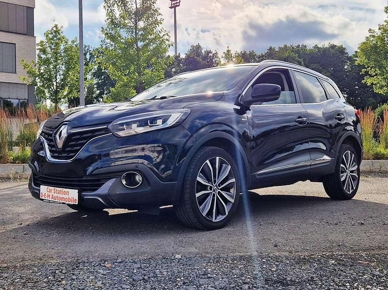 Gebraucht Renault Kadjar Bose Edition 131 PS (96 kW) 2015 Sternenschwarz SUV