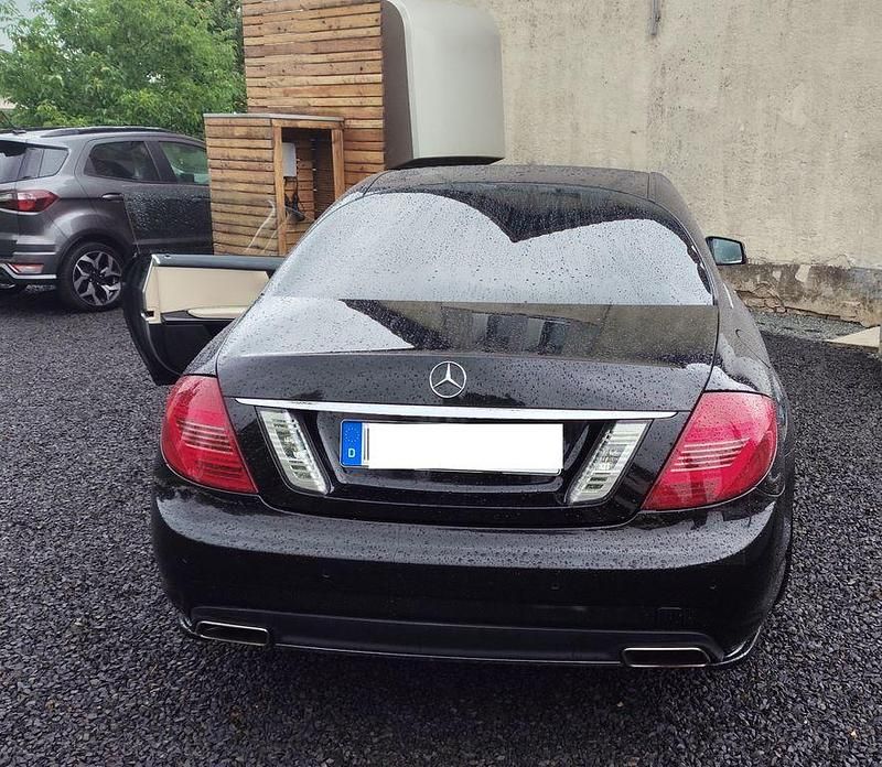 Gebraucht Mercedes CL500 435 PS (319 kW) 2011 Schwarz Coupé