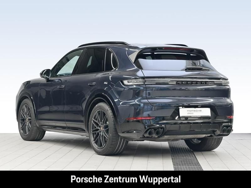 Gebraucht Porsche Cayenne GTS 500 PS (367 kW) 2024 Algarveblaumetallic SUV