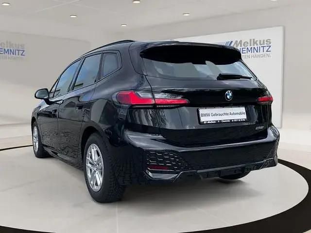 Używany BMW 218 Performance 135 KM (99 kW) 2024 Czarny Minivan