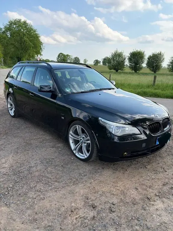 Gebraucht BMW 545 333 PS (244 kW) 2004 Schwarz Kombi
