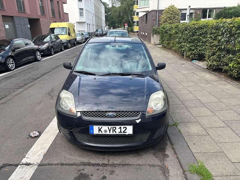 Blau Gebraucht 2007 Ford Fiesta Fun X Kleinwagen | 1.650 € (Fairer Preis) - Bild 1/4
