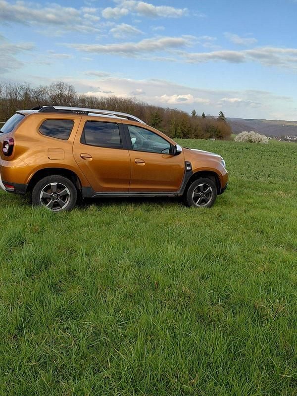 Gebraucht Dacia Duster 125 PS (91 kW) 2018 Gold SUV