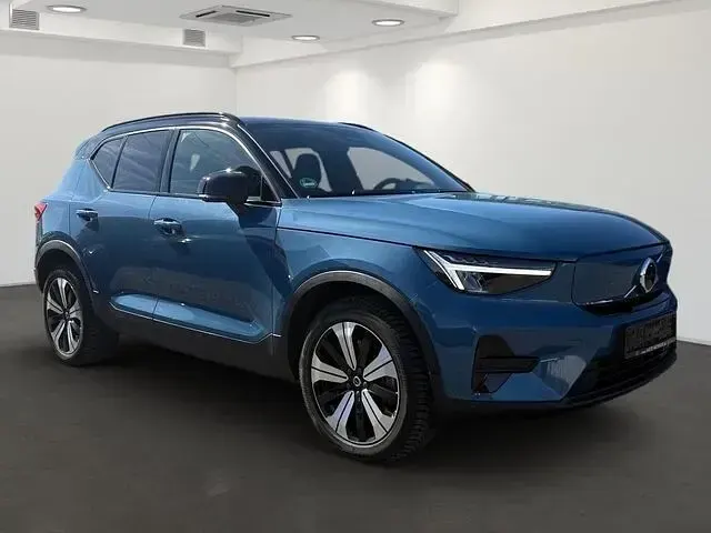 Brugt Volvo XC40 Plus 169 kW (231 HK) 2023 Blå SUV