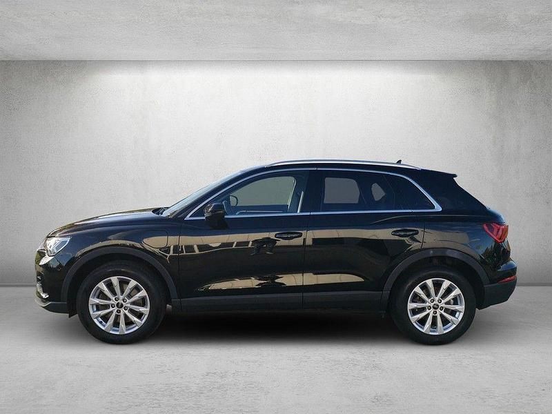 Gebraucht Audi Q3 Ambiente 245 PS (180 kW) 2022 Schwarz SUV