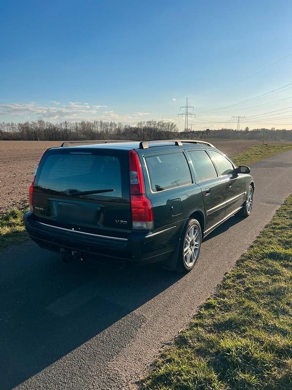 Gebraucht Volvo V70 163 PS (119 kW) 2003 Grün Kombi