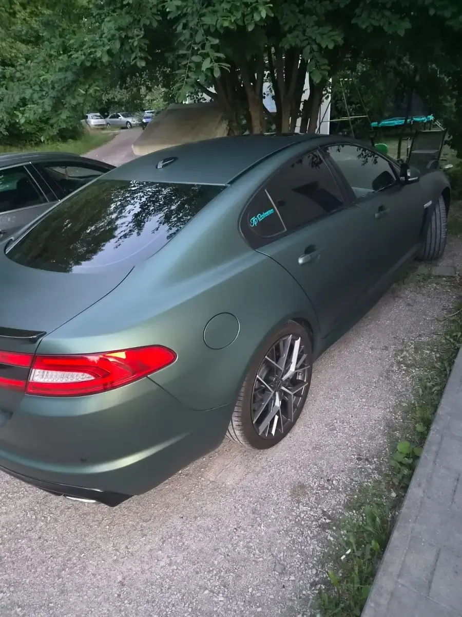 Gebraucht Jaguar XF 308 PS (226 kW) 2013 Grün Limousine