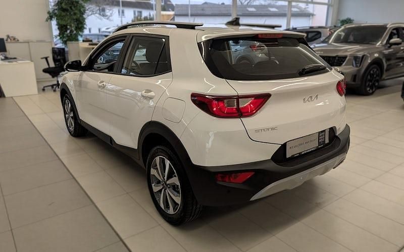 Neu Kia Stonic Vision 101 PS (74 kW) 2026 Weiß SUV