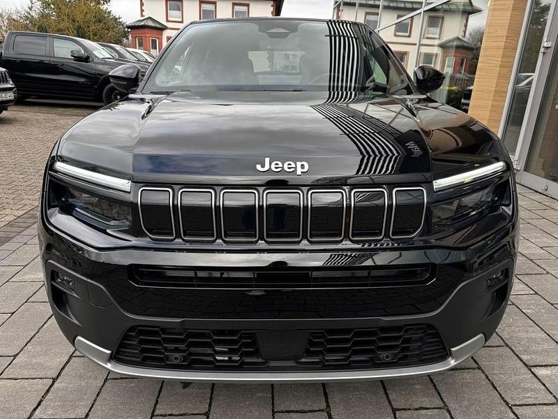 Neu Jeep Avenger Summit 110 PS (80 kW) 2026 Schwarz SUV