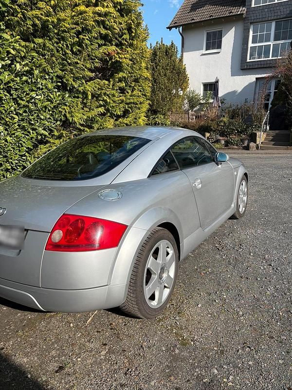 Gebraucht Audi TT 180 PS (132 kW) 1999 Silber Coupé