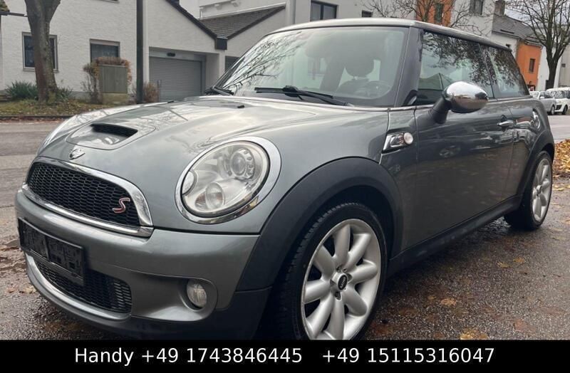 Dark silver metallic Gebraucht 2009 Mini John Cooper Works Coupé Coupé | 7.690 € - Bild 1/4