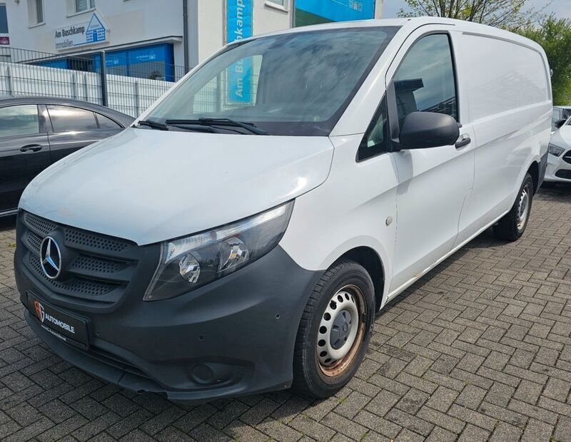 Gebraucht Mercedes Vito 114 PS (83 kW) 2018 Weiß Van
