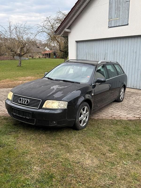 Gebraucht Audi A6 163 PS (119 kW) 2002 Schwarz Kombi