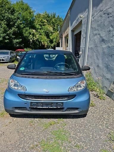 Blau Gebraucht 2011 Smart ForTwo Coupé Coupé | 4.950 € (Fairer Preis) - Bild 1/4