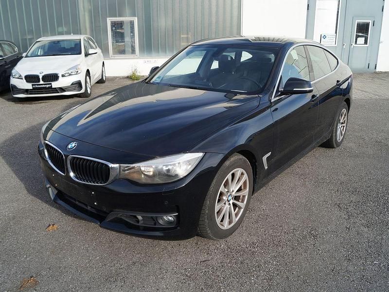 Schwarz Gebraucht 2014 BMW 328 Gran Turismo Limousine | 14.500 € (Fairer Preis) - Bild 1/4