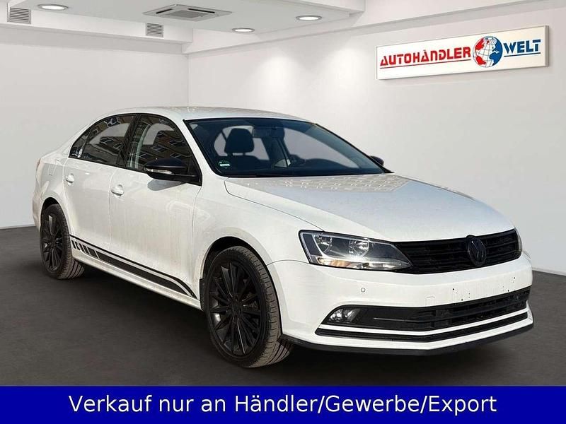 Gebraucht VW Jetta 105 PS (77 kW) 2015 Weiß Limousine