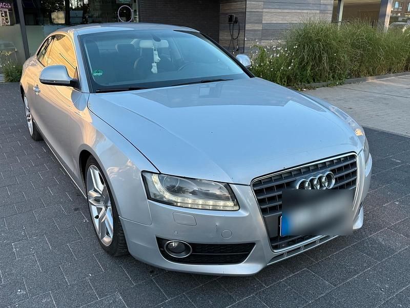 Silber Gebraucht 2007 Audi A5 Coupé | 5.000 € (Guter Preis) - Bild 1/4
