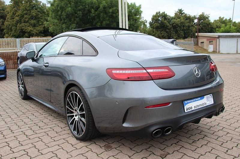 Gebraucht Mercedes E300 AMG line 245 PS (180 kW) 2018 Grau Coupé