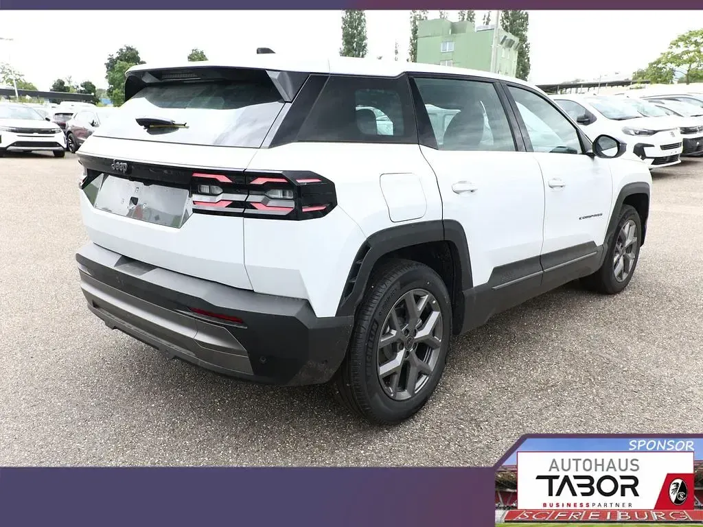 Neu Jeep Compass Altitude 145 PS (106 kW) 2026 Grau SUV