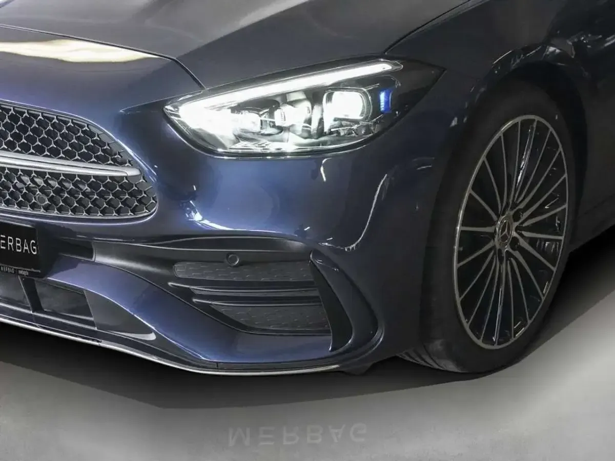 Gebraucht Mercedes C220 AMG 197 PS (144 kW) 2026 Lack sodalithblau Kombi