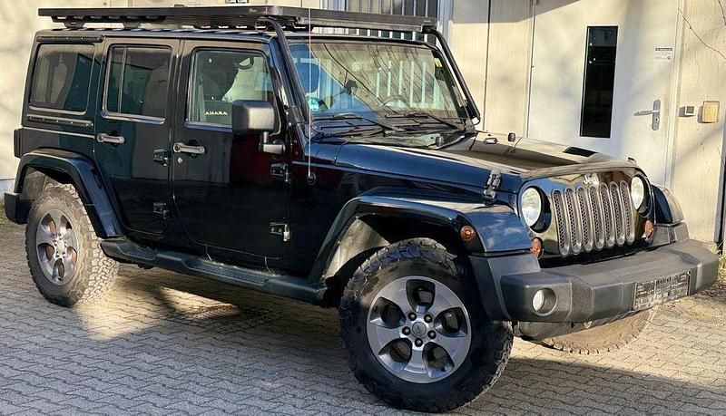 Gebraucht Jeep Wrangler Overland 200 PS (147 kW) 2014 Schwarz SUV