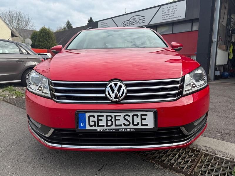 Gebraucht VW Passat 170 PS (125 kW) 2012 Rot Kombi