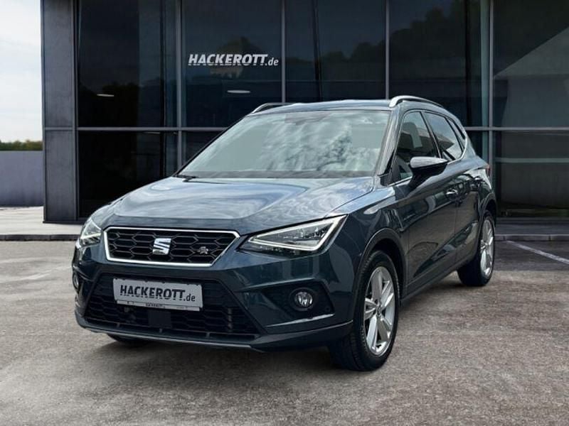 Grau Gebraucht 2021 Seat Arona FR SUV | 16.760 € (Guter Preis) - Bild 1/4