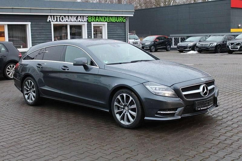 Gebraucht Mercedes CLS350 265 PS (194 kW) 2014 Tenoritgrau Kombi