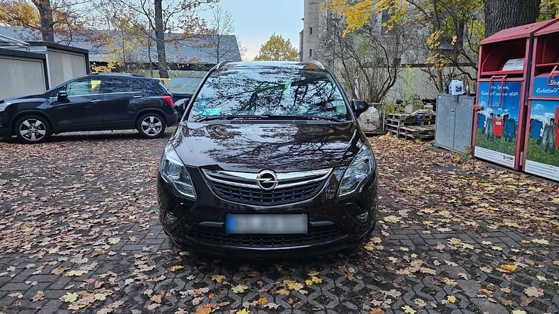 Gebraucht Opel Zafira Tourer 165 PS (121 kW) 2012 Braun Van / Kleinbus