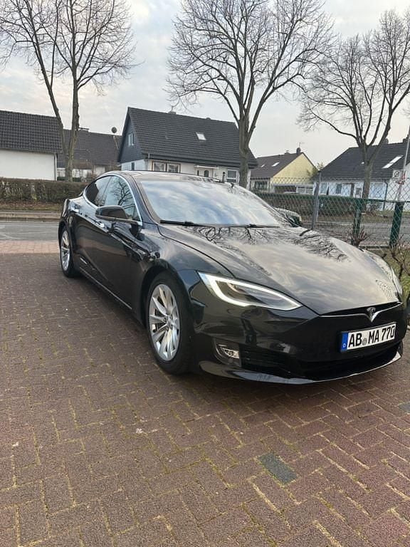 Gebraucht Tesla Model S 309 kW (421 PS) 2017 Weiß Kleinwagen