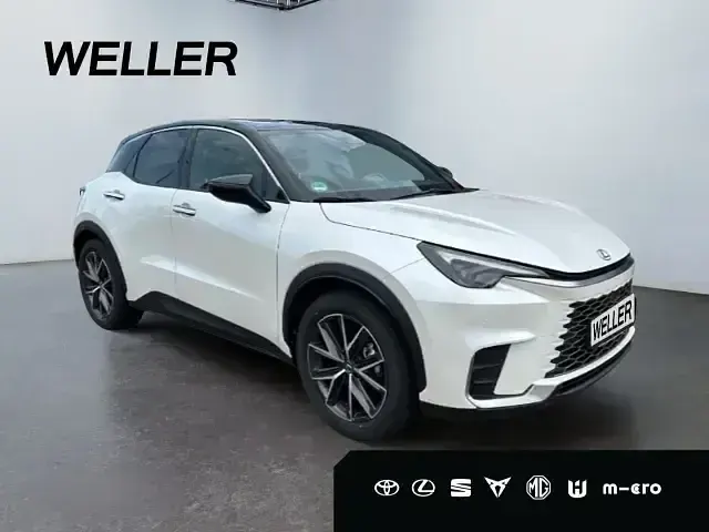 Gebraucht Lexus LBX 136 PS (100 kW) 2026 Weiss SUV