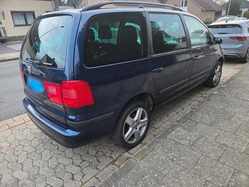 Gebraucht Seat Alhambra 131 PS (96 kW) 2004 Blau Van / Kleinbus
