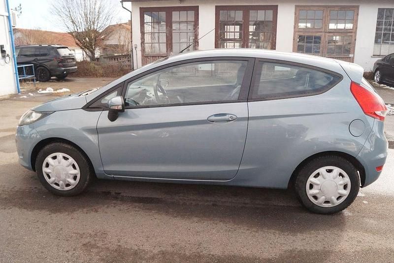 Gebraucht Ford Fiesta Trend 82 PS (60 kW) 2009 Grau Kleinwagen